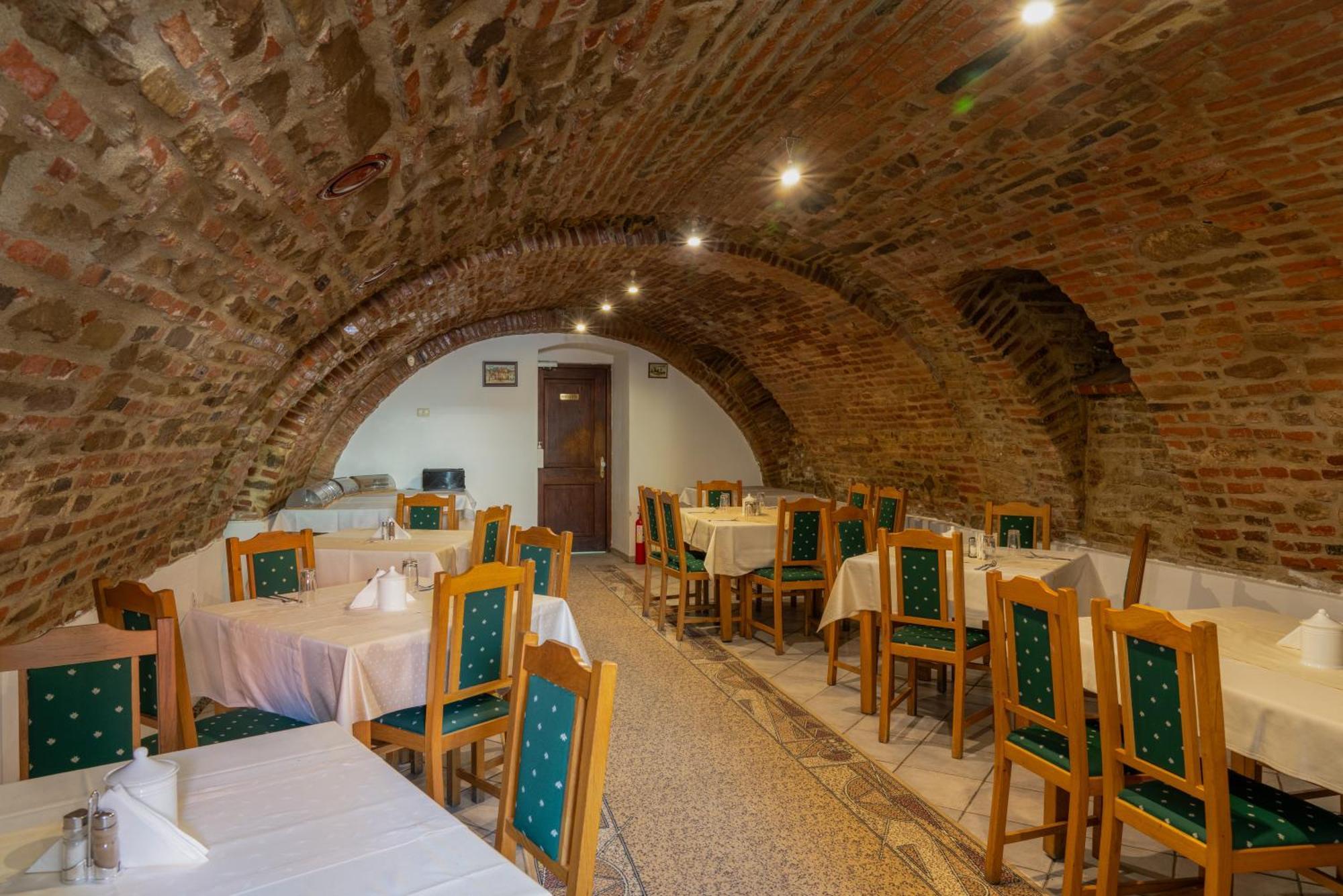 Hotel Casa Cu Cerb Sighişoara Exterior foto