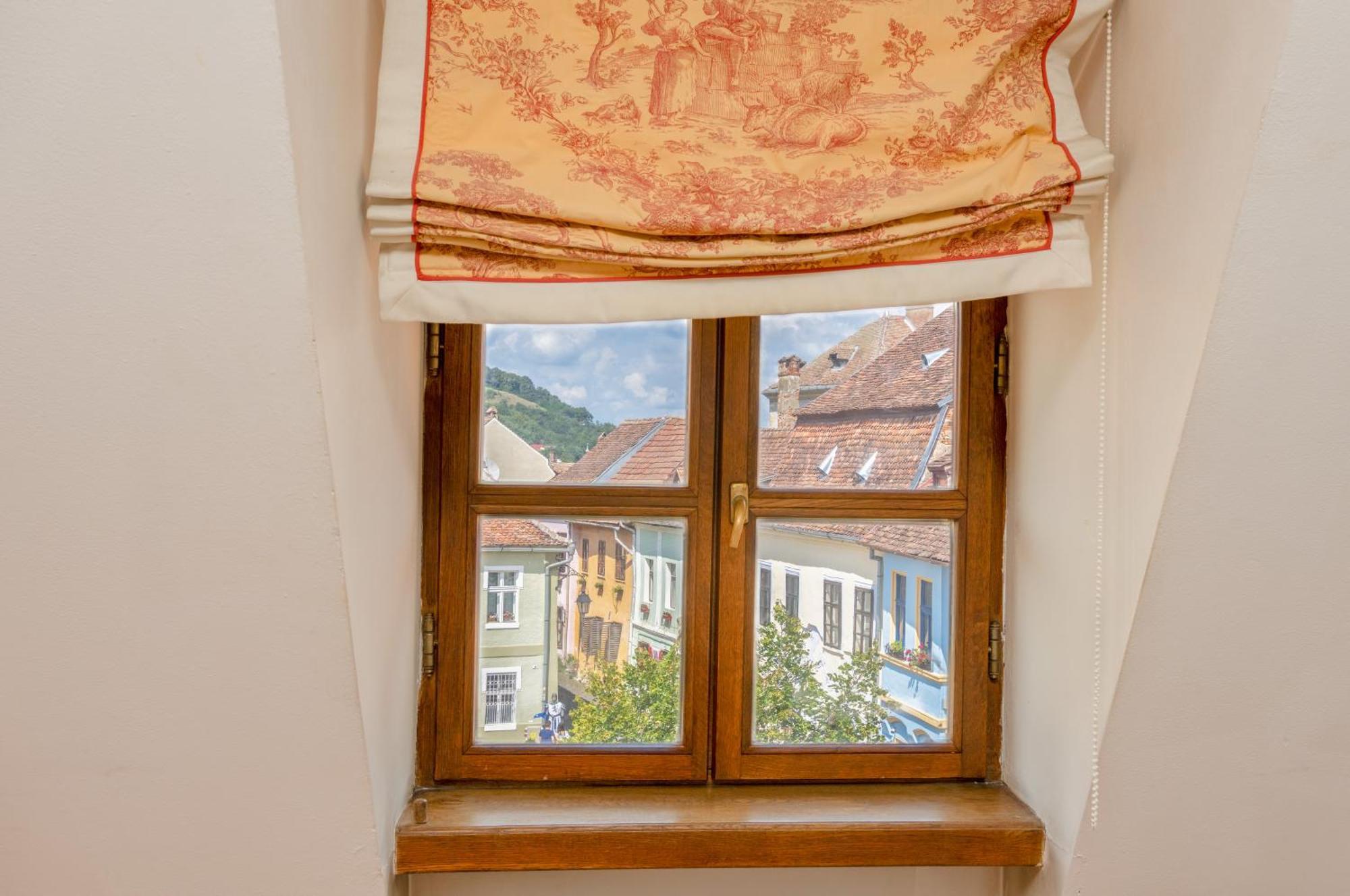 Hotel Casa Cu Cerb Sighişoara Exterior foto